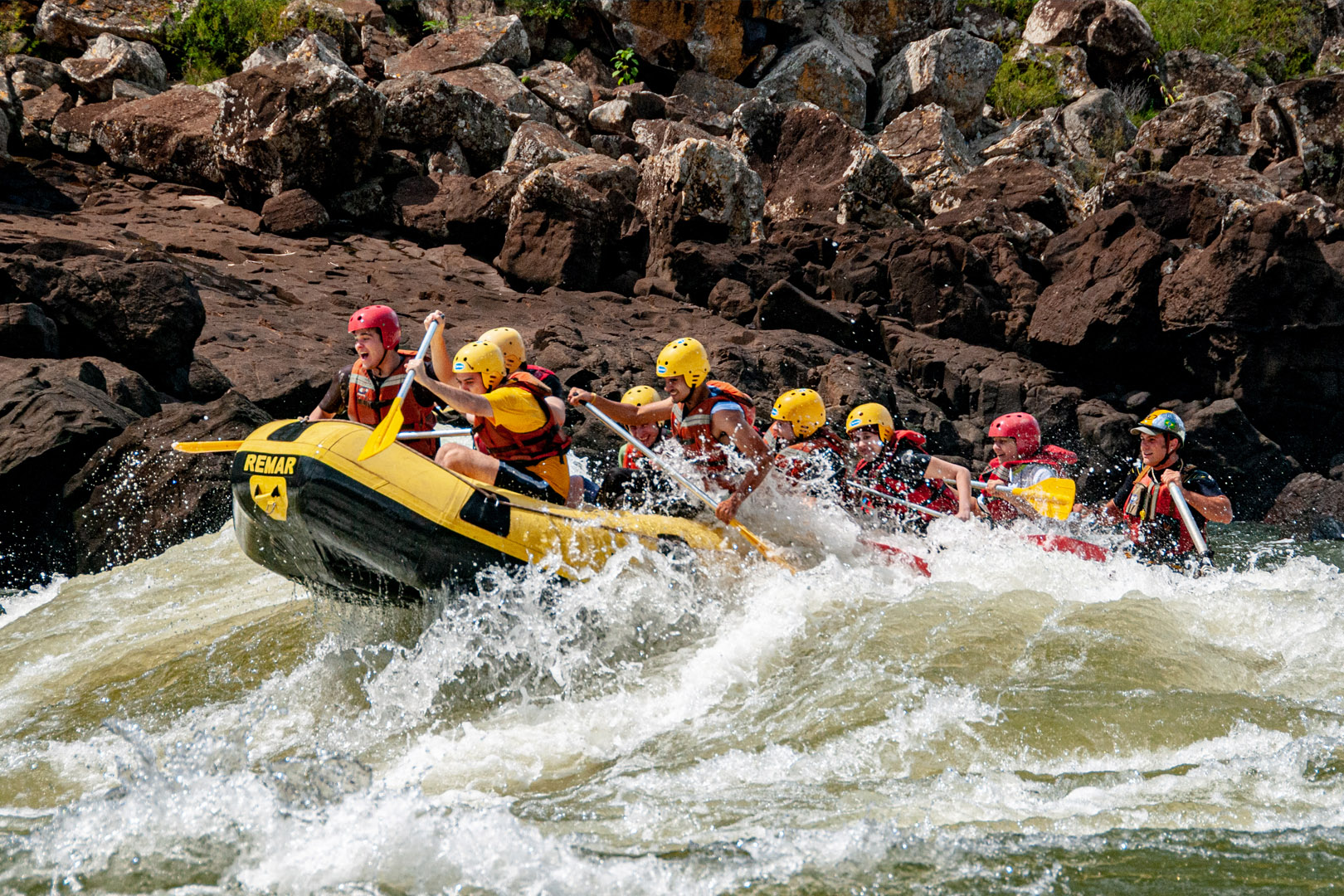 030_-_rafting_0.jpg